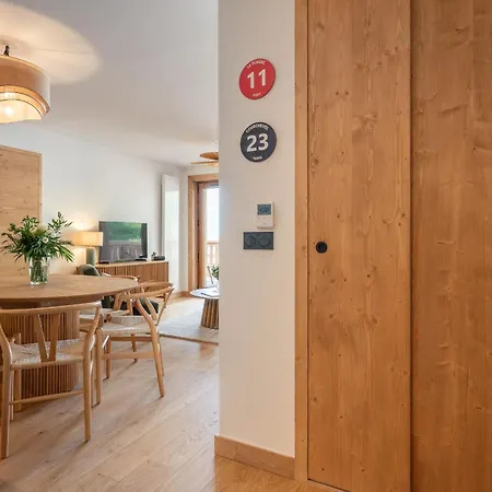 Erin Champagny-en-vanoise - By Emerald *