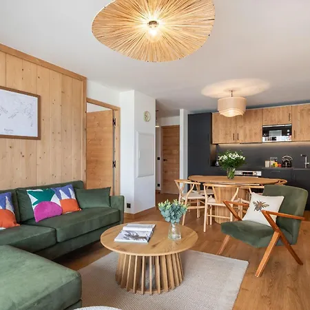 Erin Champagny-en-vanoise - By Emerald *