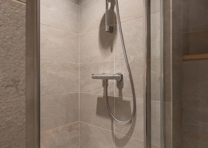 Erin Champagny-en-vanoise - By Emerald * La Plagne