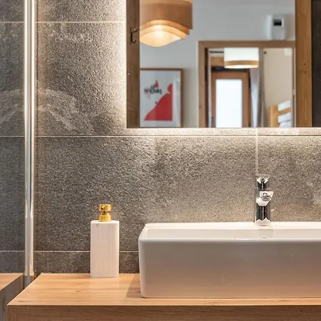 Apartment Erin Champagny-en-vanoise - By Emerald *